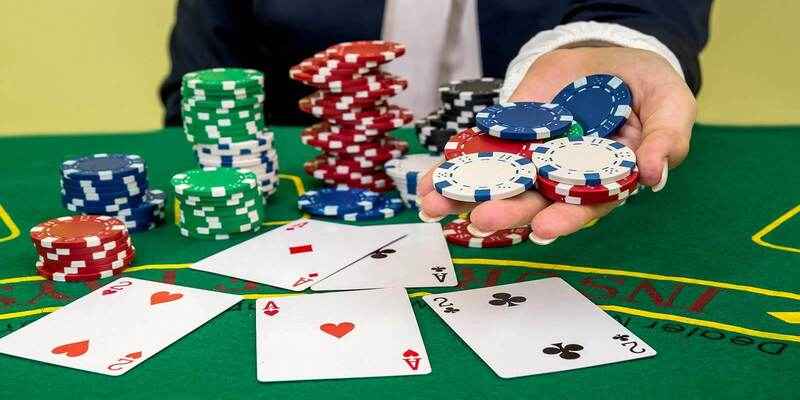 Ưu đãi khi bạn tham gia game bài trực tuyến VIC88